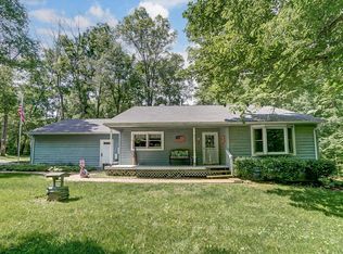 6300 Stoker Rd, Houston, OH 45333