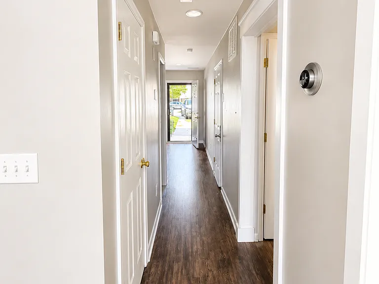 4405 Singing Oak Ct — Photo 7