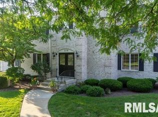 3116 Huntington Woods Dr APT B, Springfield, IL 62704