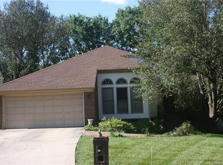 5100 Hunt Stand Ln, Charlotte, NC 28226