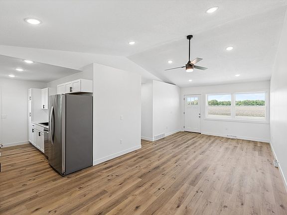 5th image of 10167 Wolf Rd