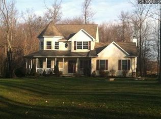 21695 Foster Rd, Wellington, OH 44090