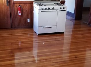 499 Carrington Ave FLOOR 3, Woonsocket, RI 02895