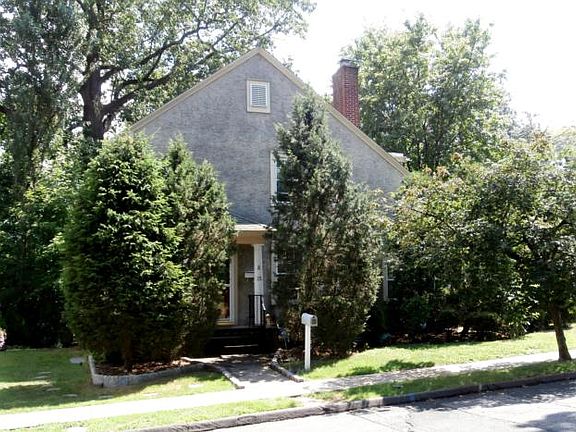 2nd image of 25 Linda Ave