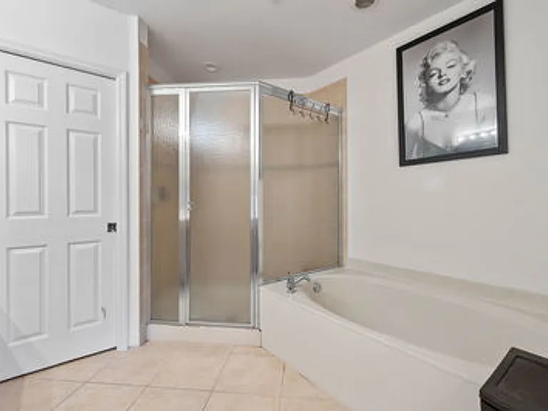 17529 Laurel Grove Ct — Photo 25