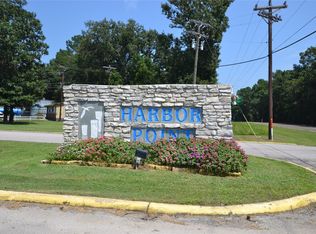 627 Pinewood Dr, Trinity, TX 75862