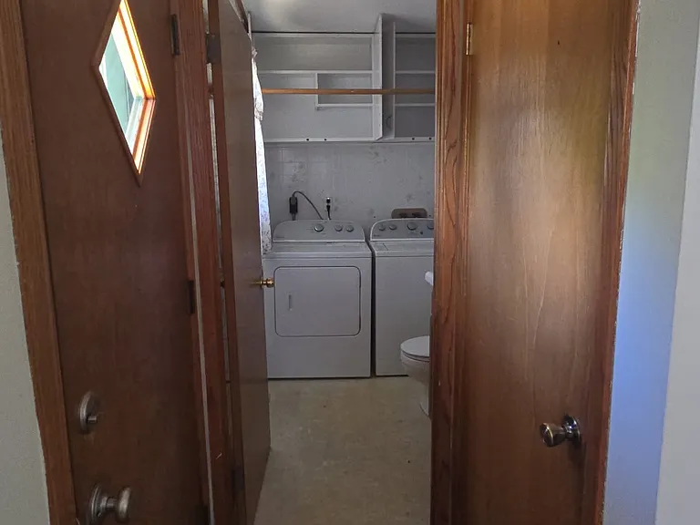 448 N Grandview Blvd — Photo 10