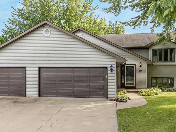 729 Farmington Ave, Oshkosh, WI 54901