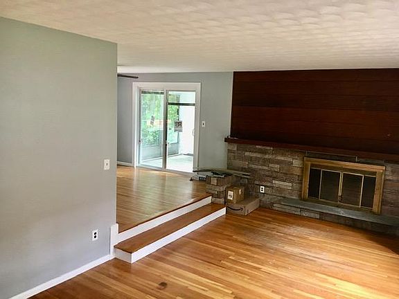 Open space from living room to dining room