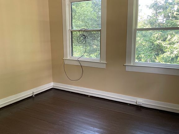 5th image of 514 Wapping St #D