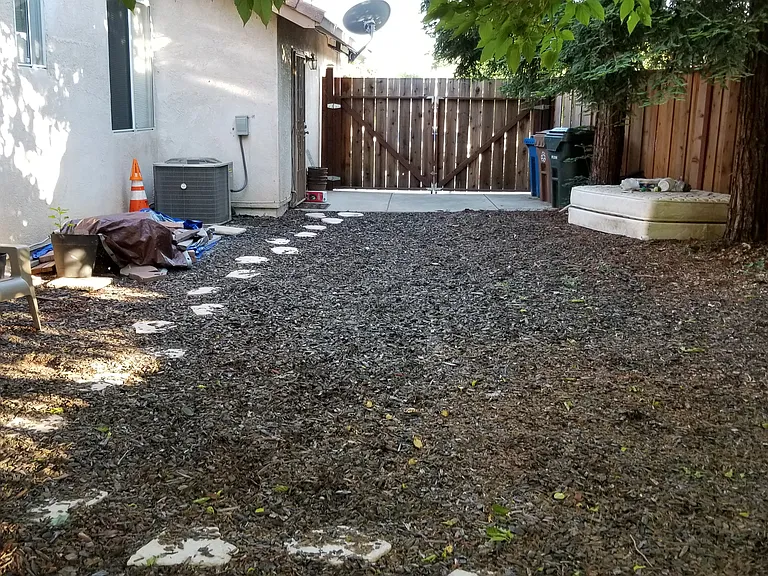 2413 Musk Ct — Photo 36