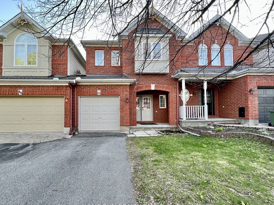1st image of 42 Hemlo Cres