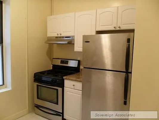 Rented by Sovereign Associates | media 15