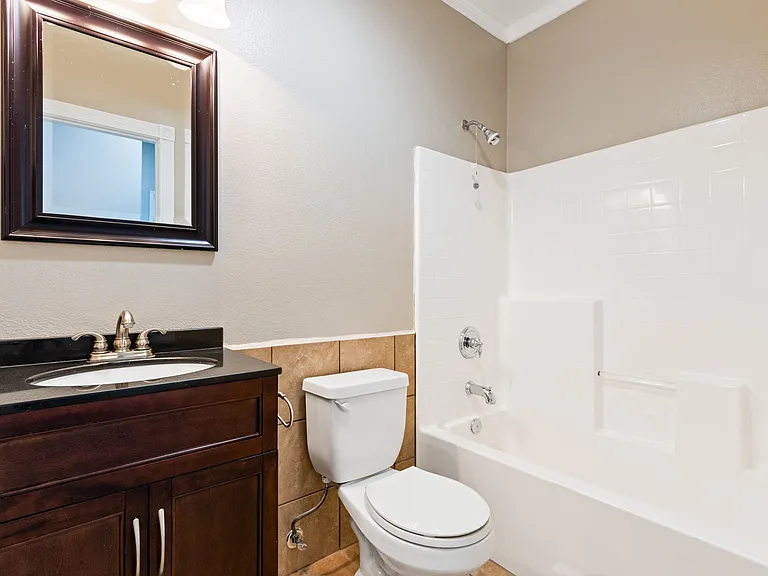 5909 Viking Way — Photo 12