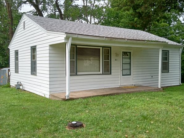 301 W Lake St