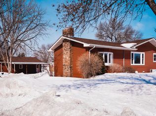 419 16th St NE, Jamestown, ND 58401