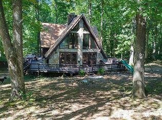 6782 Shiloh Rd, Liberty, NC 27298