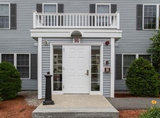 16 Crestview Cir UNIT 170, Londonderry, NH 03053
