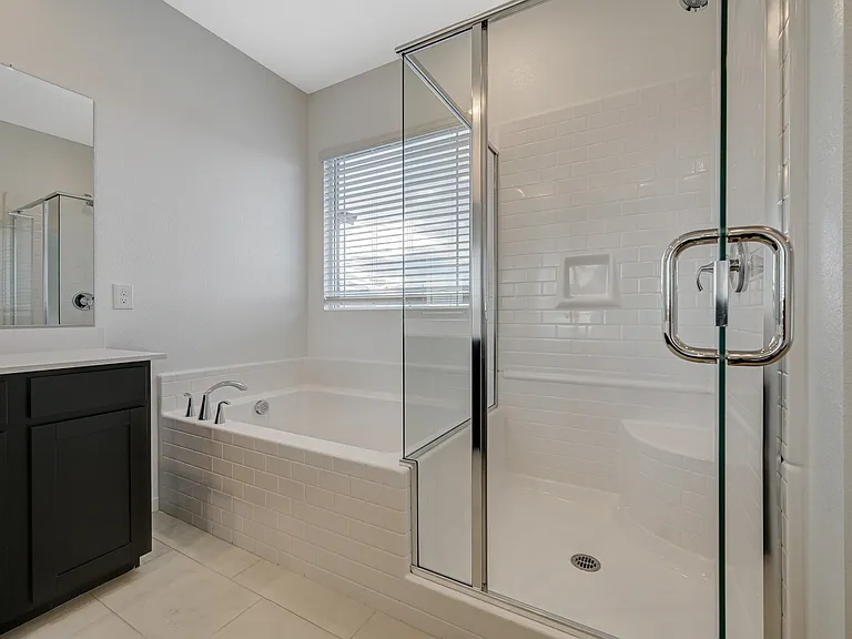 485 Daphne Ter — Photo 21
