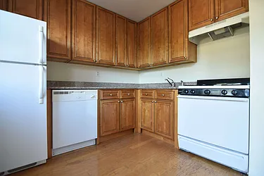 Rented by Clove Realty LLC