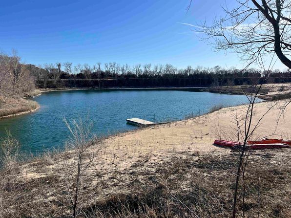 53249 Highway 20, Plainview, NE 68769