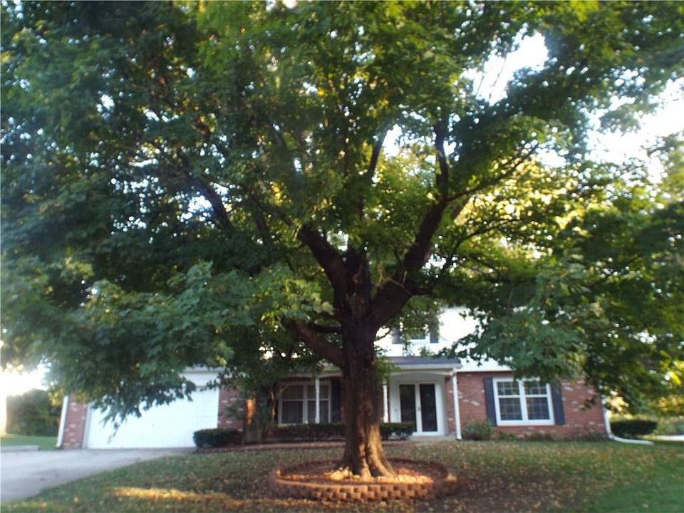 1st image of 807 Ellington Ct