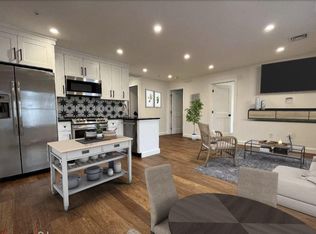 9 Oak St #3, Cambridge, MA 02139