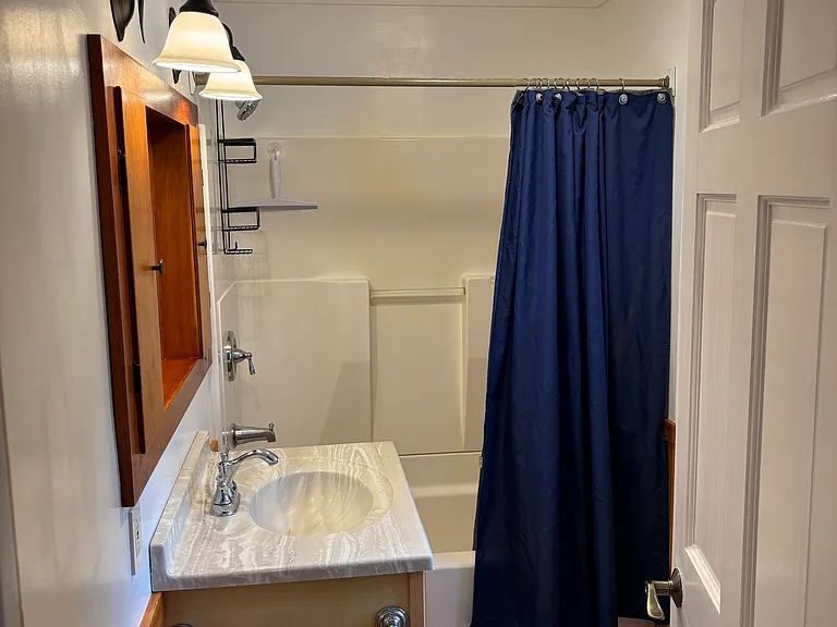 794 Fairview Ter #794 — Photo 4