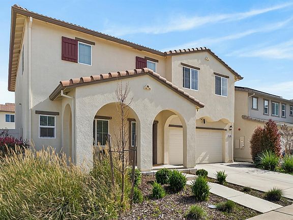 3rd image of 8883 Sebago Way