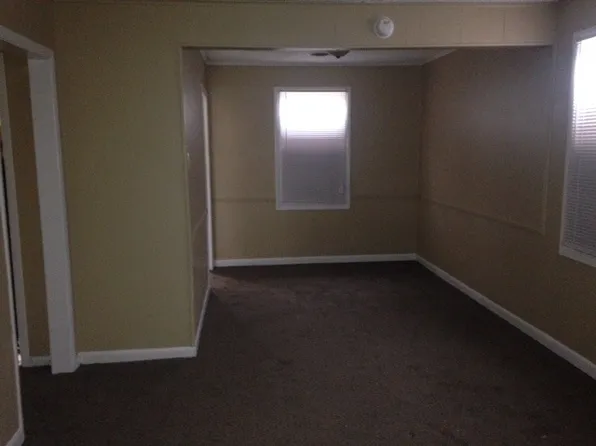 3933 S Rossiland Cir, Memphis, TN 38122