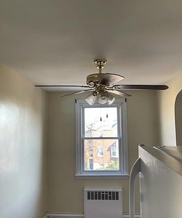 4th image of 6550 N Gratz St #0
