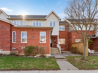 100 Beddoe Dr #6, Hamilton, ON L8P 4Z2