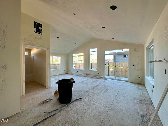 5th image of 86 Gangnes Dr