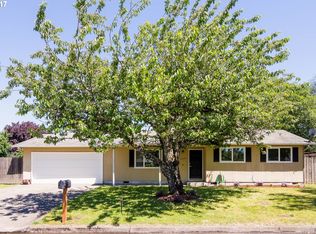 2445 Dumas Dr, Springfield, OR 97477