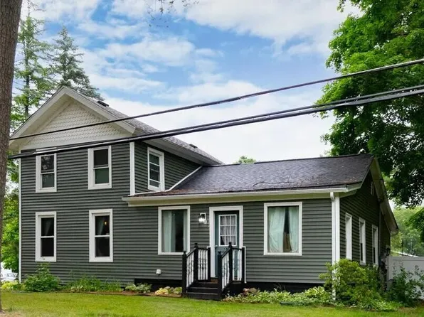 802 N Main St, Plainwell, MI 49080