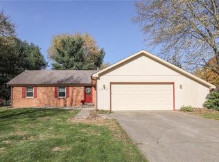 3912 Santa Clara Dr, Greenwood, IN 46142