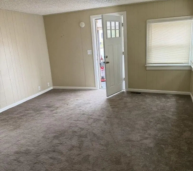 221 Wyoming Ave