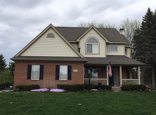 7190 Elderwood Cir, Clarkston, MI 48346