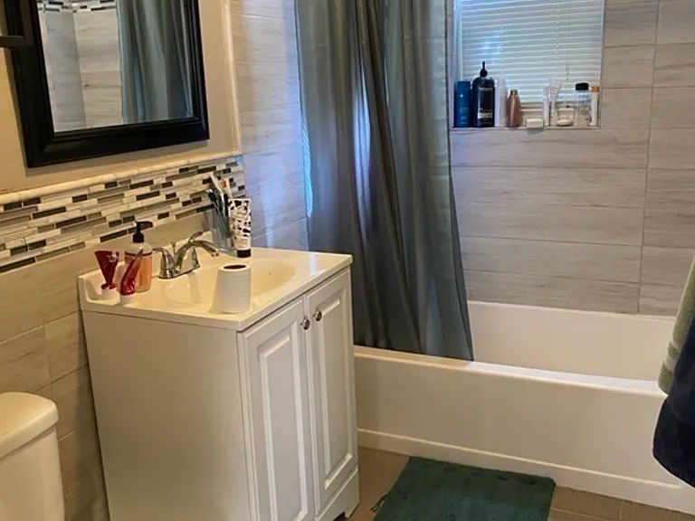19 Pleasant St #10 — Photo 11