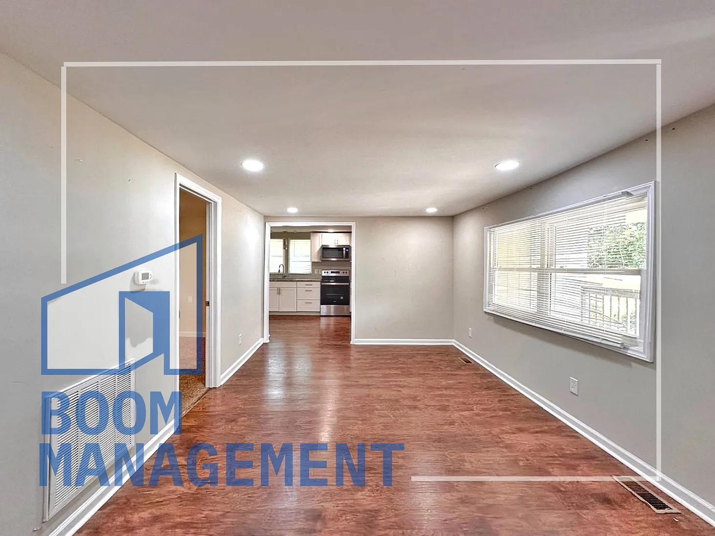 3 bed, 950 sqft, $1,545 — Photo 4