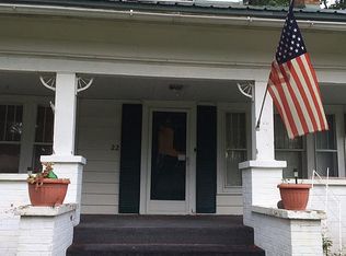 22 S Main St, Raleigh, IL 62977