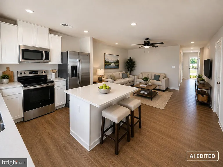 33 Apollo Rd — Photo 4
