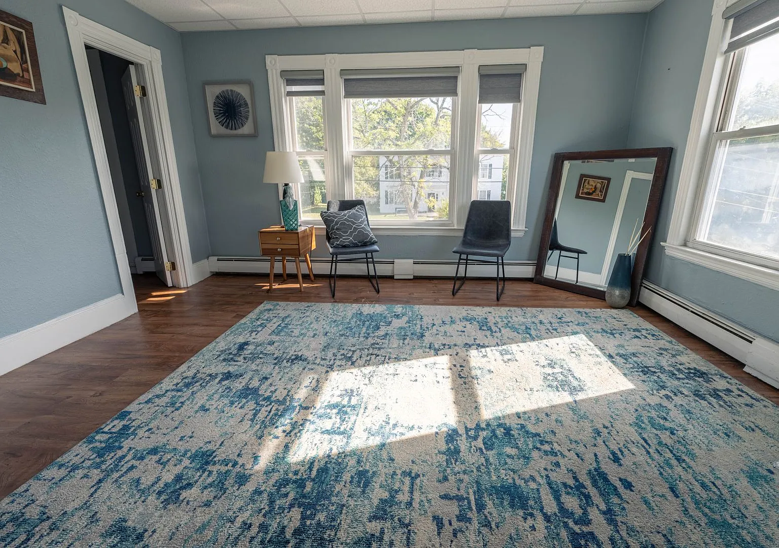 127 Howe Street — Photo 3