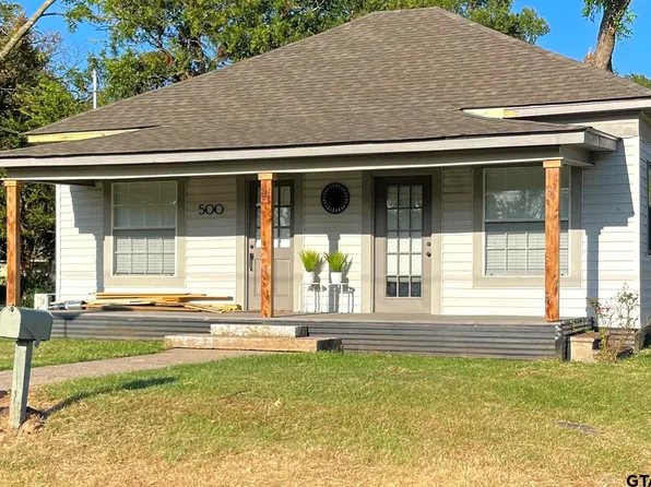 500 Gibson St, Winnsboro, TX 75494