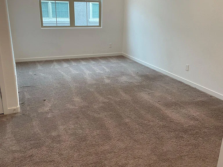 1090 E Marlin Dr — Photo 13