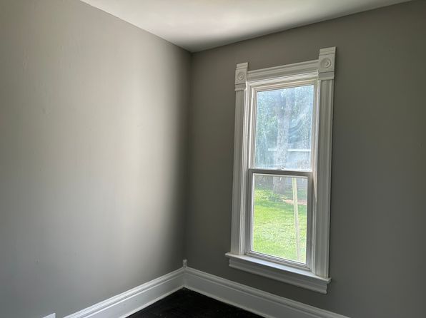909 E Gdn