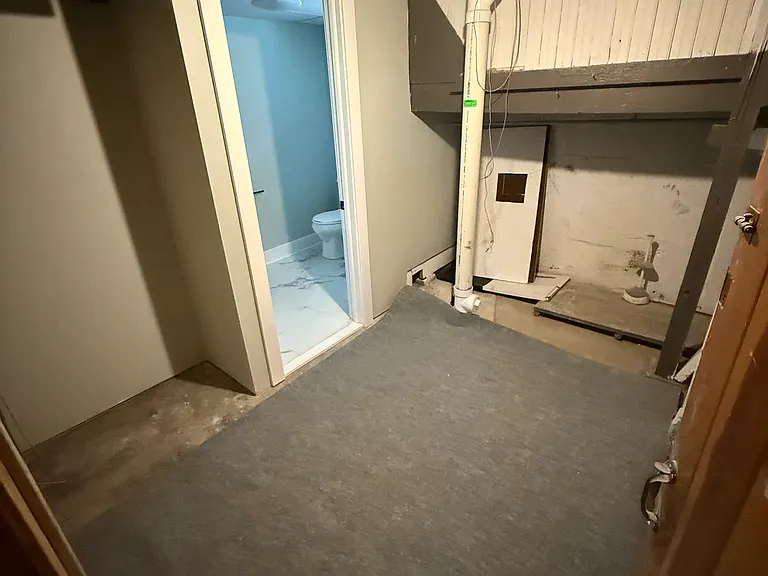 939 Veto St NW — Photo 22