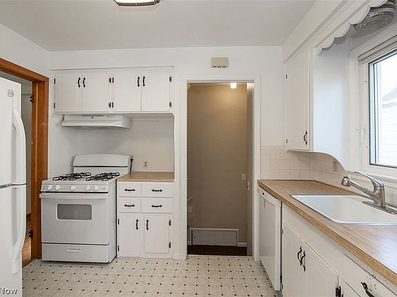 3rd image of 6602 Brownfield Dr