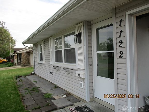 3rd image of 1122 Larrel Ln