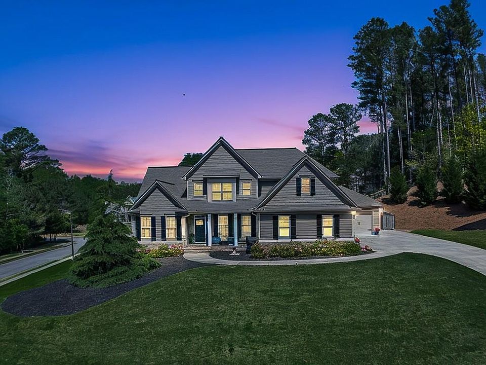1st image of 601 Walker Ct